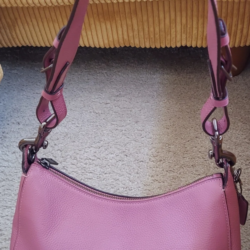 Coach Jess Hobo Rose Pink Pebbled Leather Shoulder Bag W/Gun Metal Hardware - Picture 13 of 16